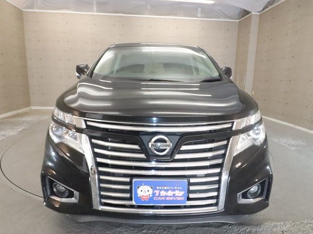 NISSAN ELGRAND 2017