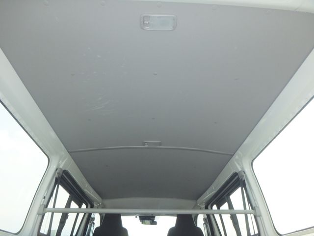 TOYOTA HIACE van 4WD 2018