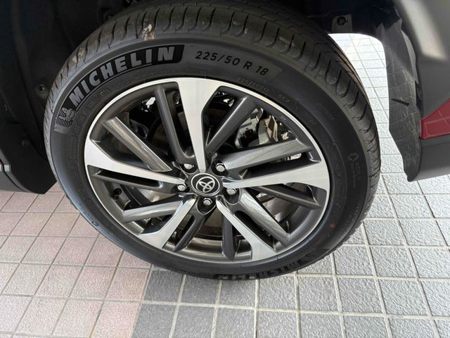 TOYOTA COROLLA CROSS HYBRID 2024