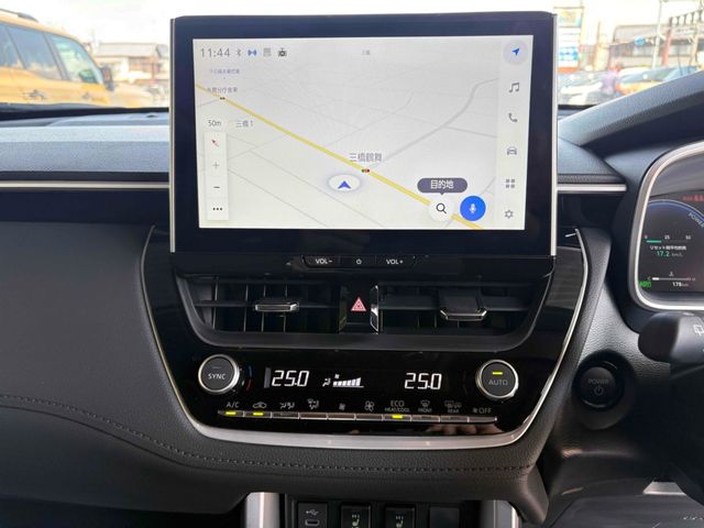 TOYOTA COROLLA CROSS HYBRID 2024