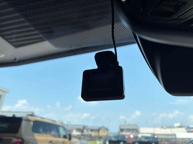 TOYOTA COROLLA CROSS HYBRID 2024