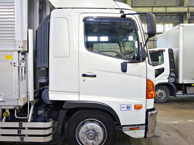 HINO RANGER 2013