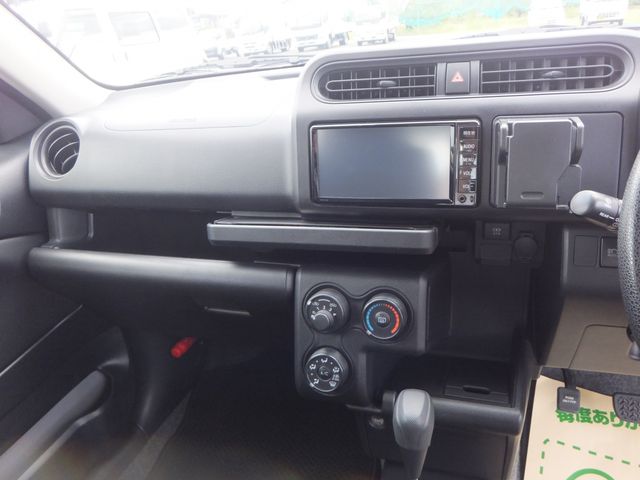 TOYOTA SUCCEED van 4WD 2019