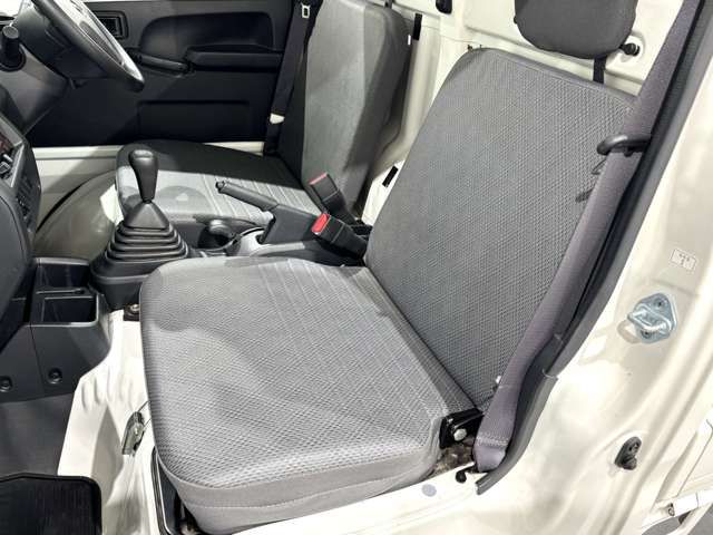 DAIHATSU HIJET truck 4WD 2017