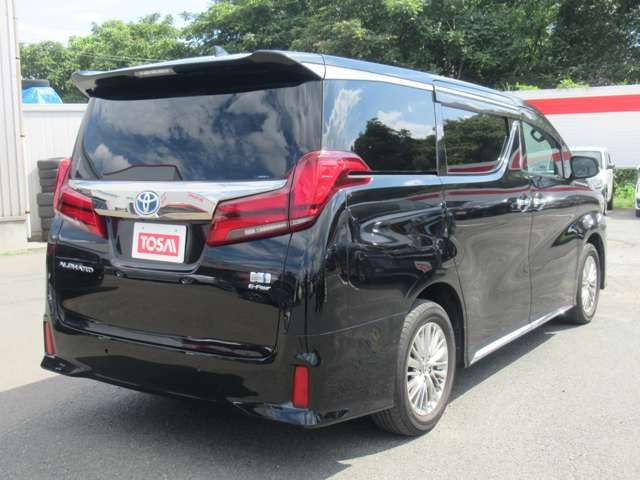 TOYOTA ALPHARD hybrid 4WD 2021