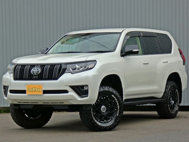 TOYOTA LANDCRUISER PRADO 2019