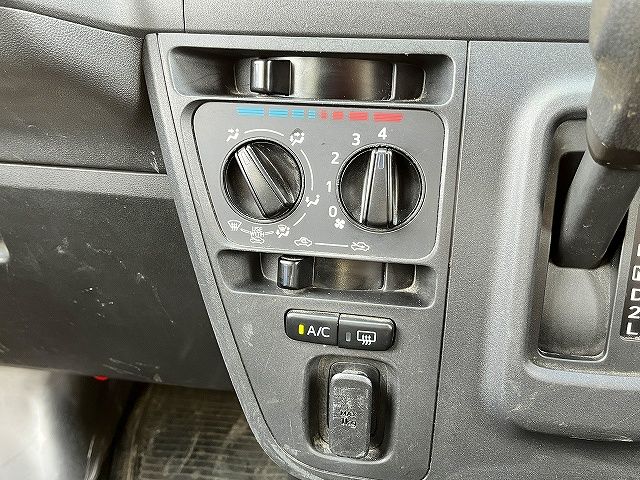 DAIHATSU HIJET CARGO 2020