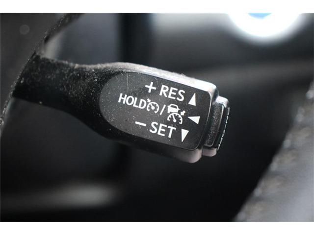 TOYOTA HARRIER HYBRID 2017