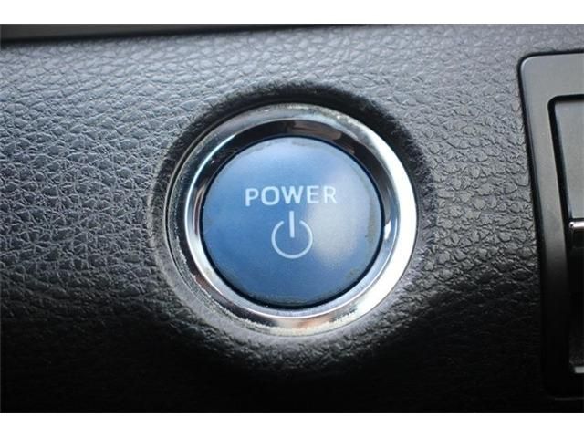 TOYOTA HARRIER HYBRID 2017