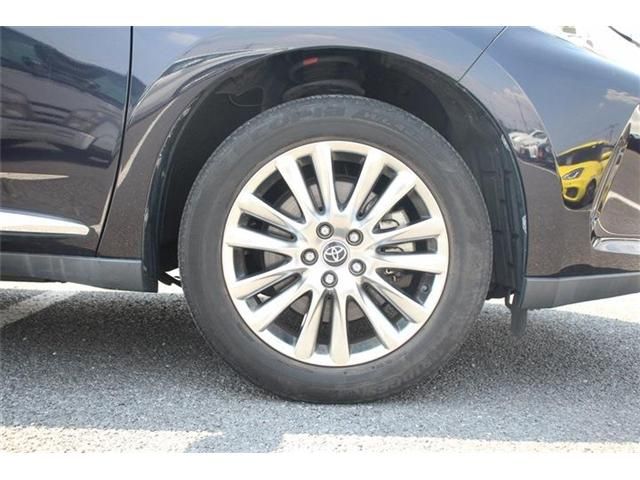 TOYOTA HARRIER HYBRID 2017