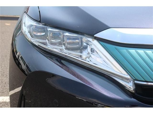 TOYOTA HARRIER HYBRID 2017