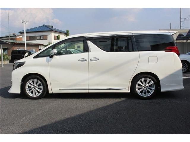 TOYOTA ALPHARD 2017