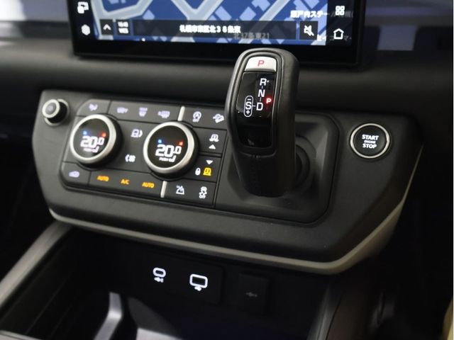 ROVER ROVER DEFENDER 2023