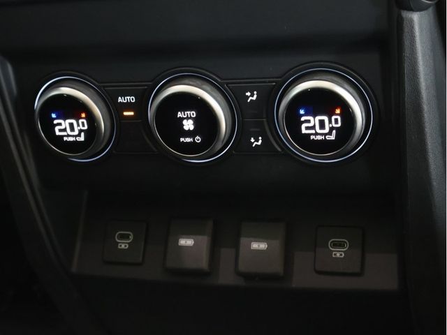 ROVER ROVER DEFENDER 2023