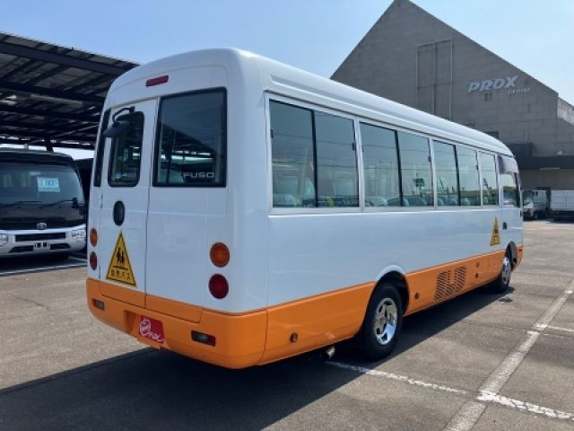 MITSUBISHI ROSA 2019