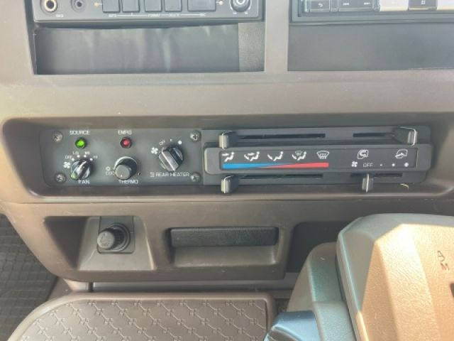 MITSUBISHI ROSA 2019