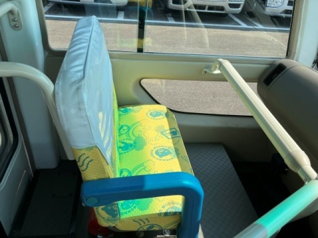 MITSUBISHI ROSA 2019