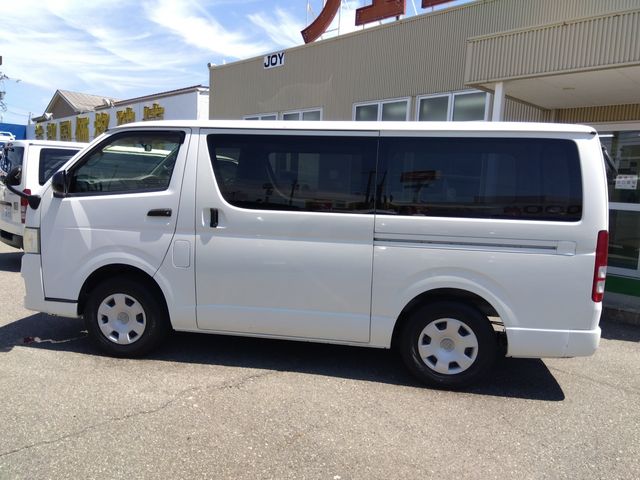 TOYOTA REGIUSACE van 4WD 2013