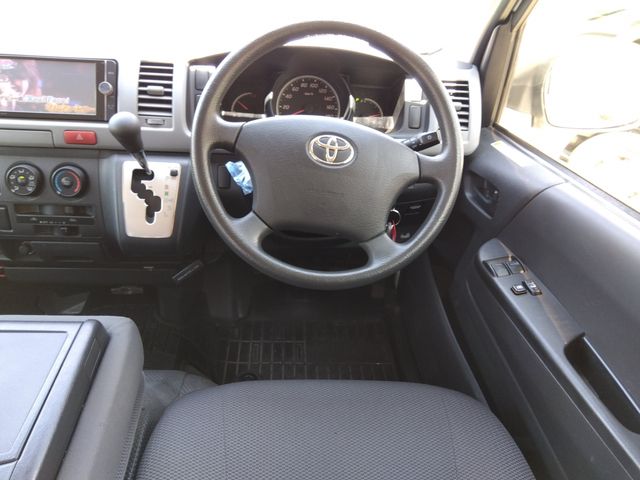 TOYOTA REGIUSACE van 4WD 2013