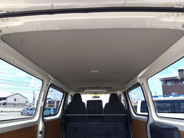 TOYOTA REGIUSACE van 4WD 2013