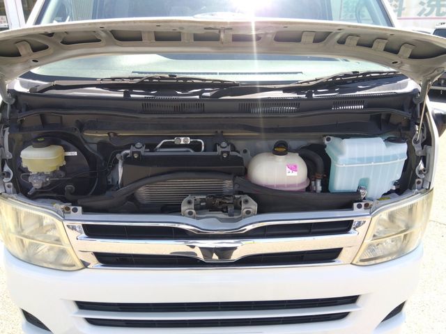 TOYOTA REGIUSACE van 4WD 2013