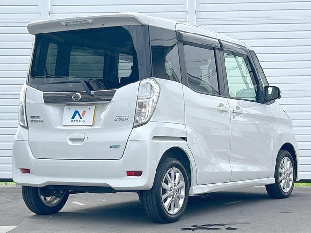 NISSAN DAYZ ROOX 2014