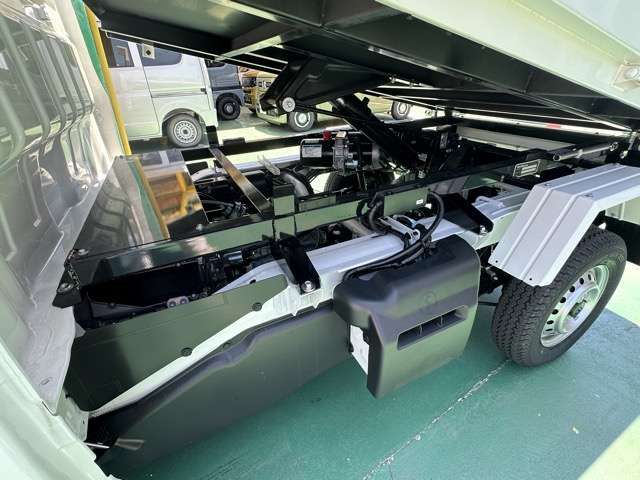 SUZUKI CARRY truck 4WD 2024