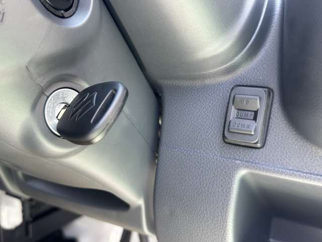 SUZUKI CARRY truck 4WD 2024