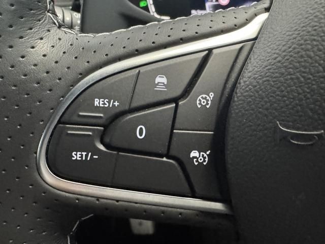 RENAULT RENAULT MEGANE hatchback 2022