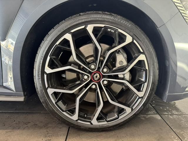 RENAULT RENAULT MEGANE hatchback 2022