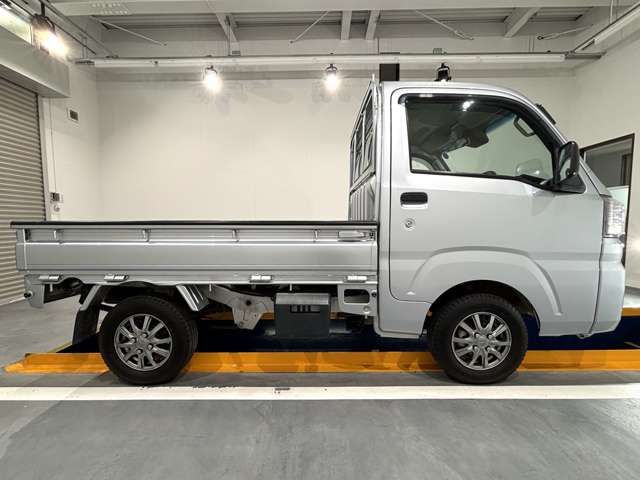 DAIHATSU HIJET truck 4WD 2021
