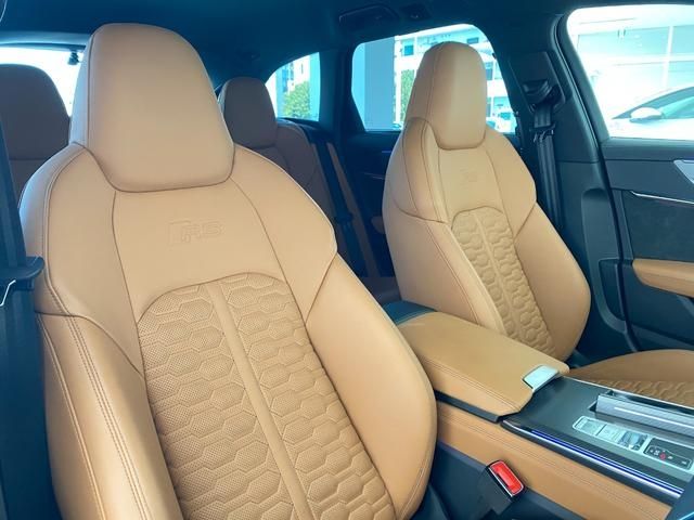 AUDI AUDI RS6 AVANT 2021