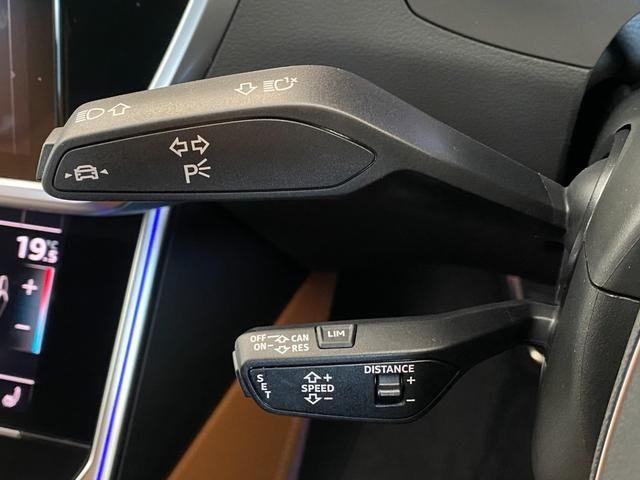 AUDI AUDI RS6 AVANT 2021