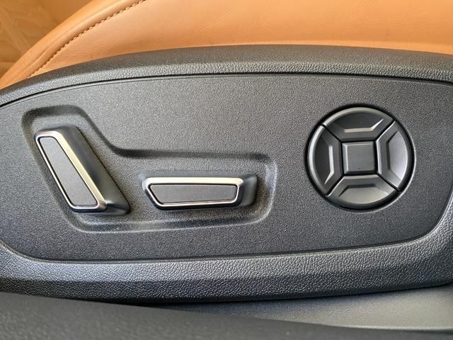 AUDI AUDI RS6 AVANT 2021