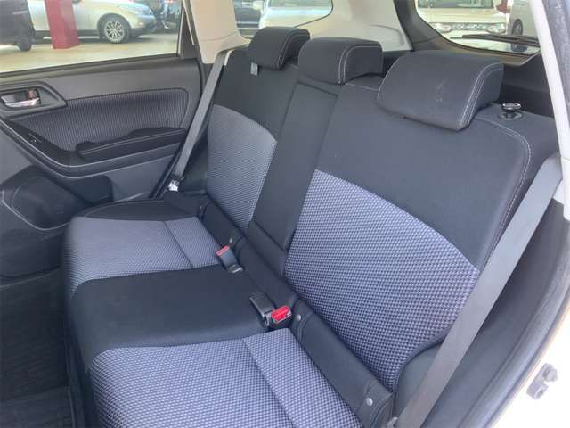 SUBARU FORESTER 2017