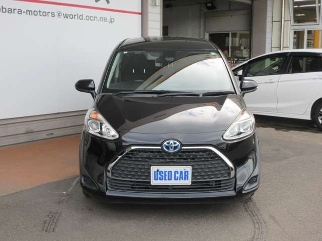 TOYOTA SIENTA HYBRID 2019