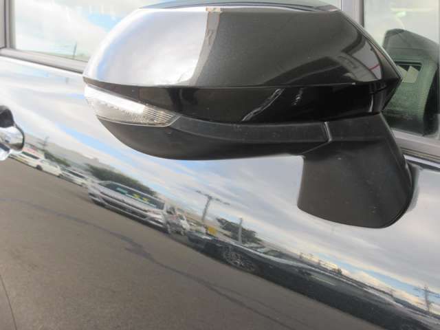 TOYOTA SIENTA HYBRID 2019