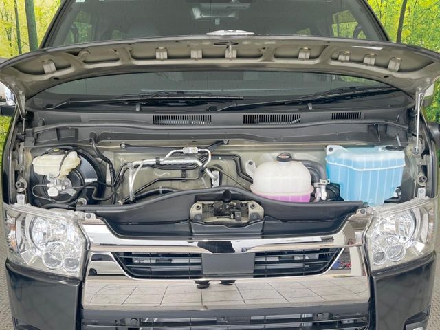 TOYOTA HIACE van 2WD 2024