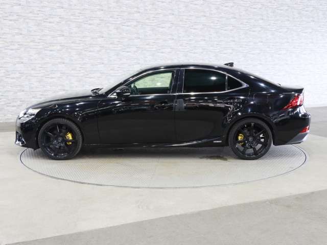 TOYOTA LEXUS IS300h 2013