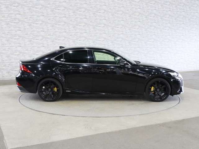 TOYOTA LEXUS IS300h 2013