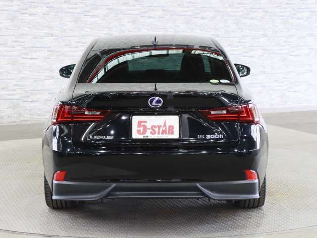 TOYOTA LEXUS IS300h 2013