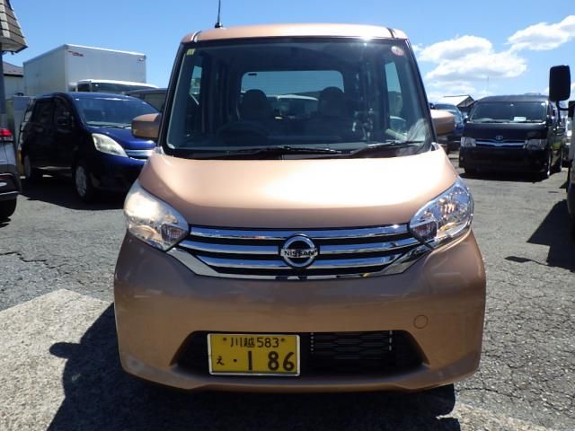 NISSAN DAYZ ROOX 2014