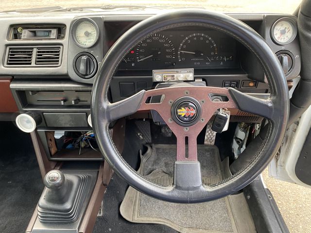 TOYOTA COROLLA LEVIN 1986