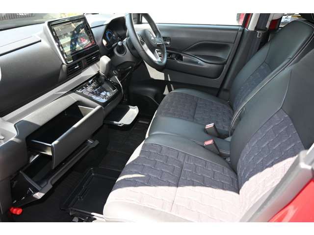 MITSUBISHI DELICA MINI 2025