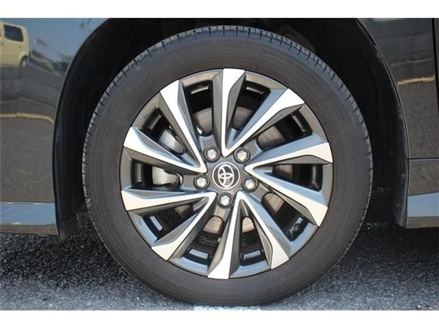 TOYOTA VOXY HYBRID 2023