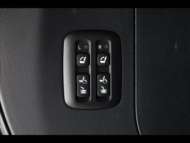 TOYOTA ESTIMA HYBRID 4WD 2013