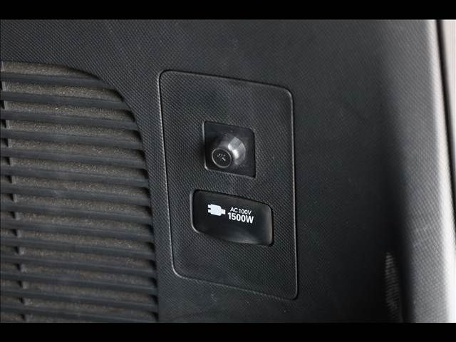 TOYOTA ESTIMA HYBRID 4WD 2013