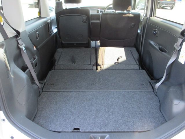 DAIHATSU TANTO CUSTOM 4WD 2011