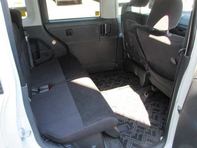 DAIHATSU TANTO CUSTOM 4WD 2011