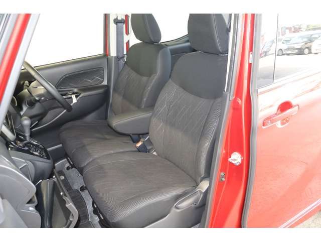 MITSUBISHI eK SPACE custom 2017